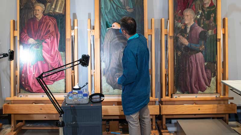 Conservação e restauro dos Painéis de São Vicente, obra atribuída ao pintor quatrocentista Nuno Gonçalves, no Museu Nacional de Arte Antiga